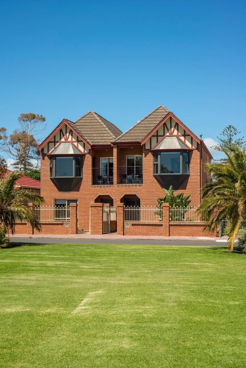 Glenelg Parkview Villas Adelaide Exterior photo